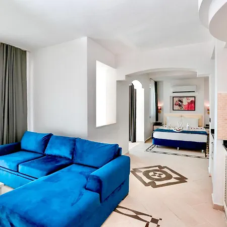 Otel Tropical Suits *